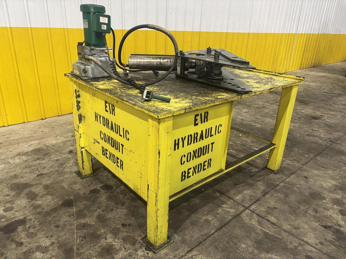 Used GREENLEE HYDRAULIC BENDER W/ TABLE, Model: 1113007420