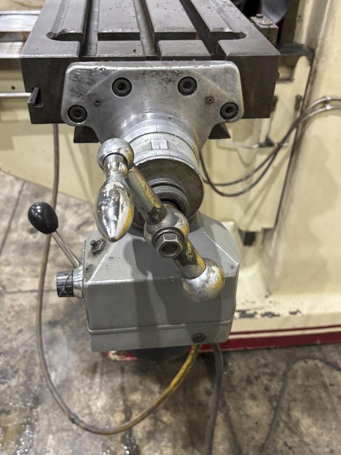 Used 3 HP ACER MODEL #3VKH RAM TYPE VERTICAL MILL W/ DIGITAL READ OUT