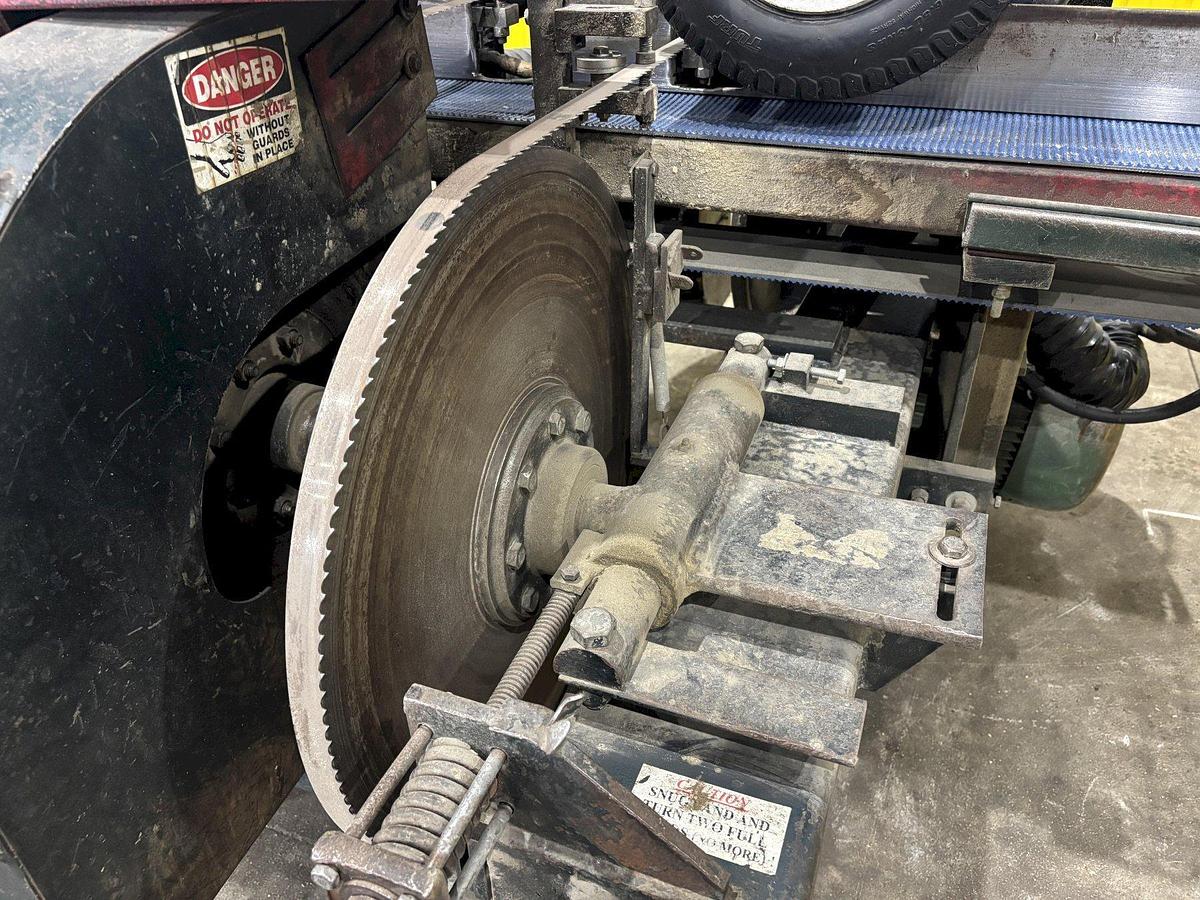 Used Morgan Multi-Head Re-Saw Pallet Making Saw