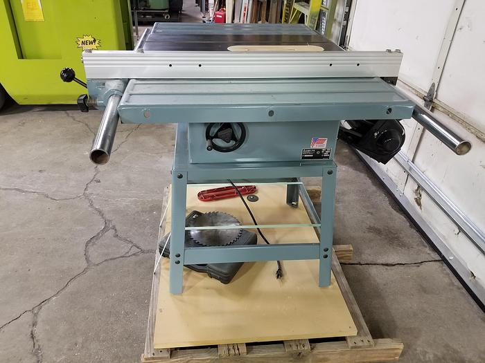 Used Delta 34-444 Contractors Table Saw