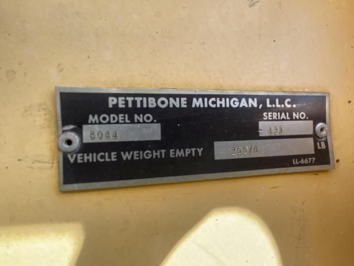 Used 2001 Pettibone T8044