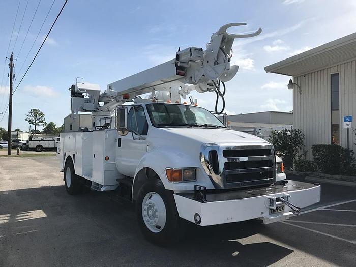 Used Terex Commander 4047 Digger Derrick on 2011 Ford F750 Utility Truck - 96711