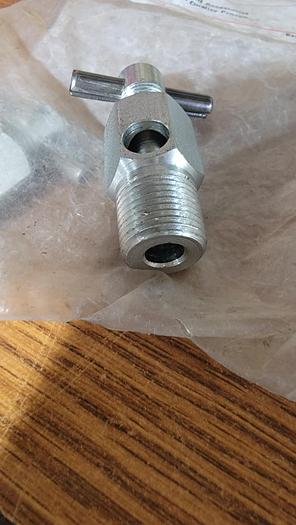 Parts Only GRACO PRESSURE BLEED VALVE, 245143 LOT OF 2 (B1)