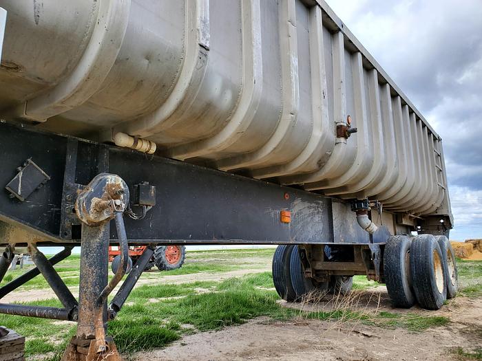 Used 32' End Dump / Slurry Trailer