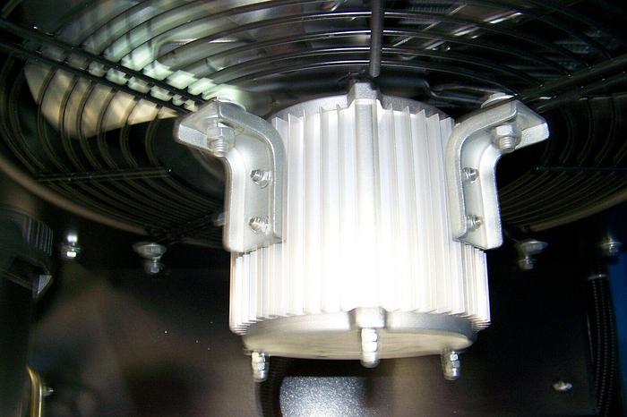 Air-Max 20hp MAC-20B120H   (NEW) Industrial Rotary Screw Compressor 120 gallon Tank