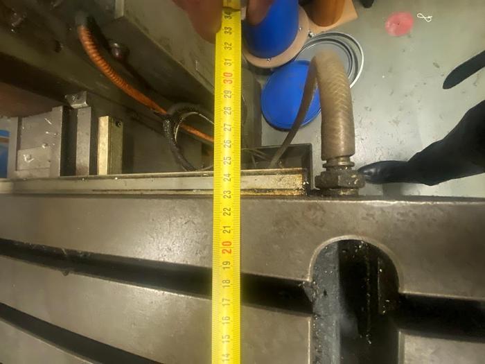 Used Hartford 2S Manual Turret Milling Machine