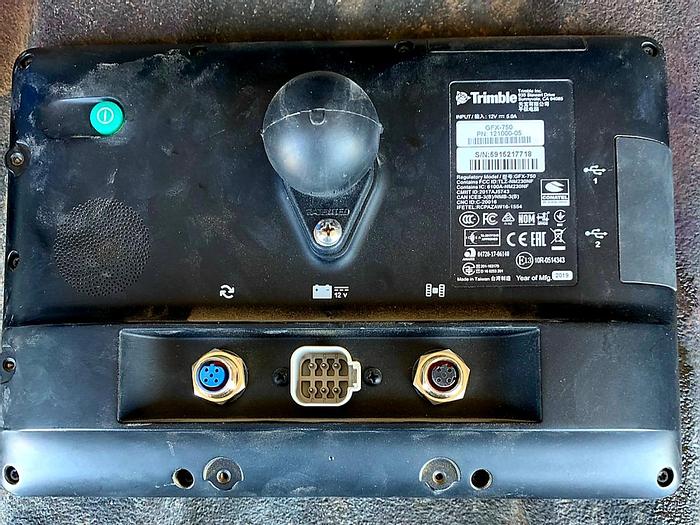 Used 2019 Trimble NAV-900 w/ GFX-750 RTK GPS System