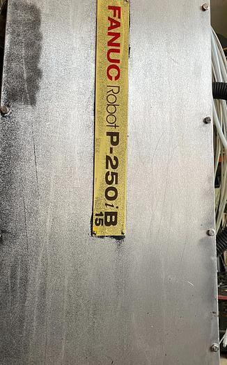 Used FANUC P-250iB/15 PAINT ROBOT WITH R30iB CONTROLLER 2800 MM X 15KG