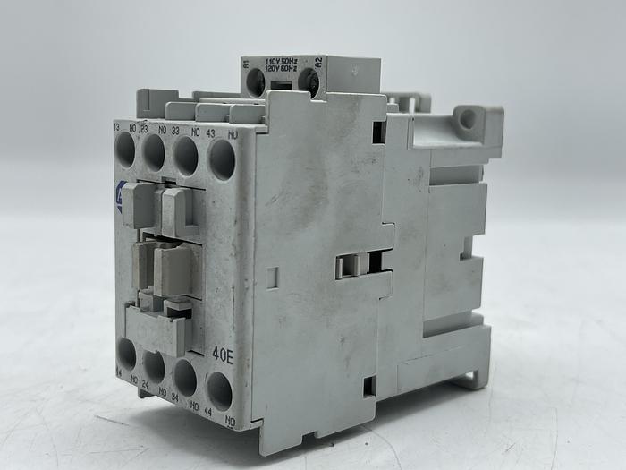 Used AB ALLEN BRADLEY 700-CF400*