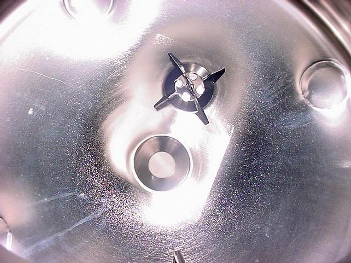 Used 200 LITER SHARPSVILLE PRESSURE TANK WITH BOTTOM AGITATOR - 316L S/S