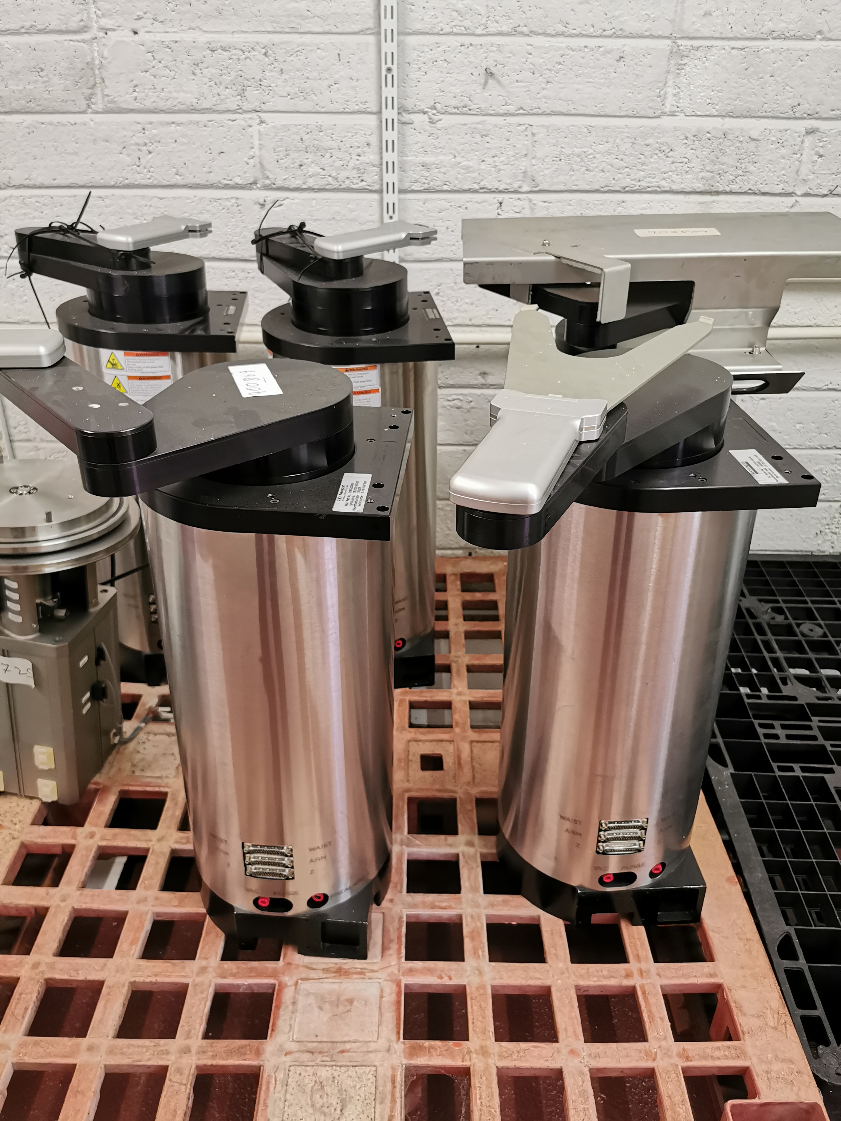 Used AMAT 0190-22248W