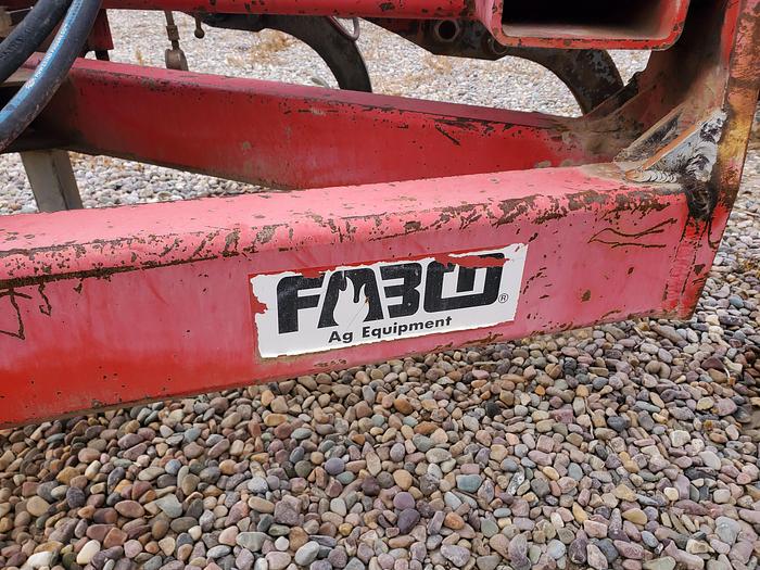 Used Fabco 6 Bottom Plow w/ Hyd Resets