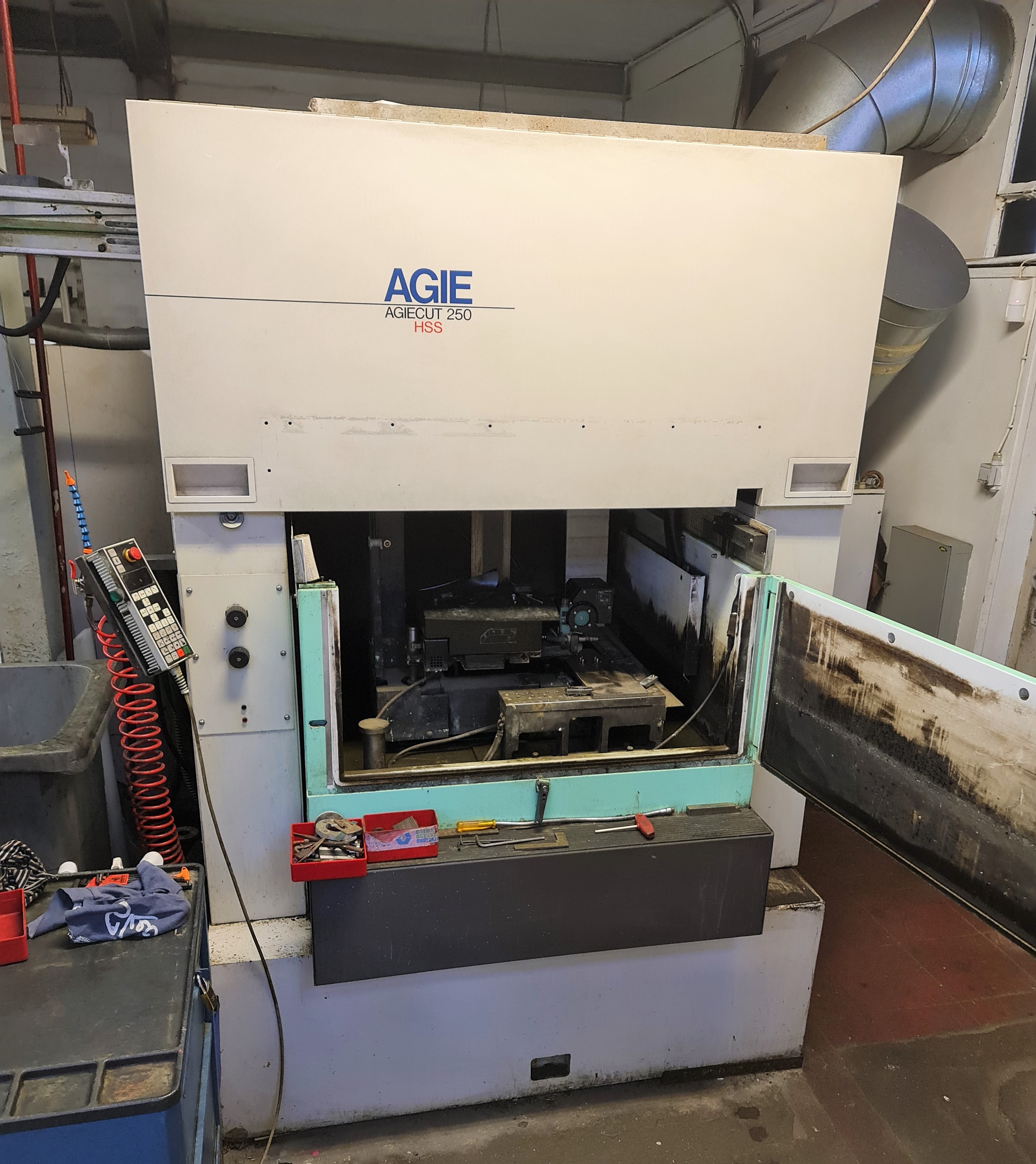 Usado AGIECUT 250 HSS CE - 1996