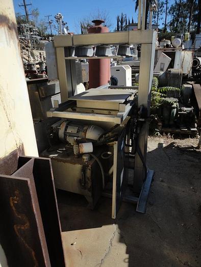 Used Press, Platen, 24" X 24", 5 HP, Juice, California, Mdl SS24 #S741534