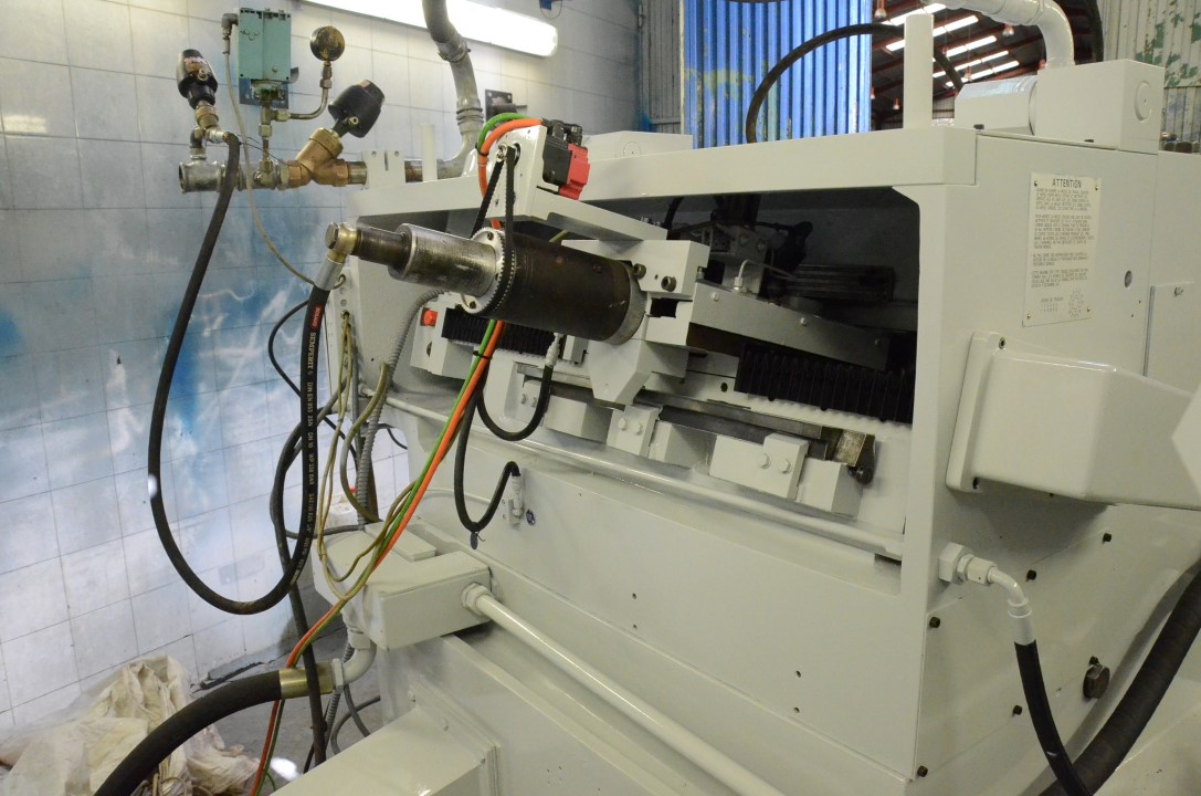 Usado ESTARTA 327 CNC Rectificadoras sin centros #4338