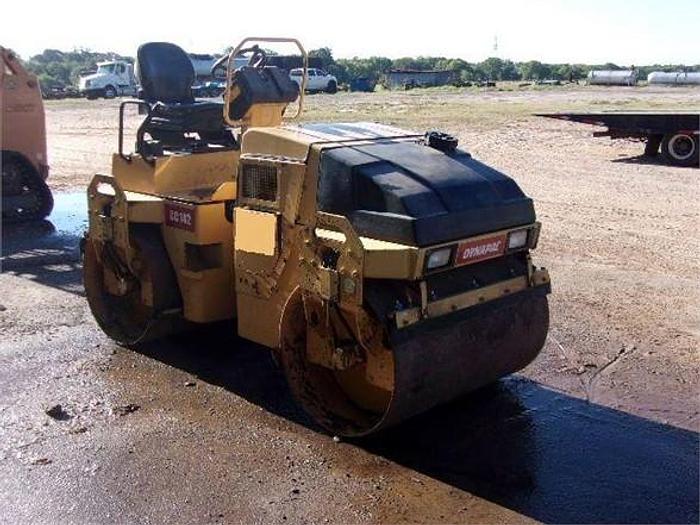 Used 2005 DYNAPAC CC142