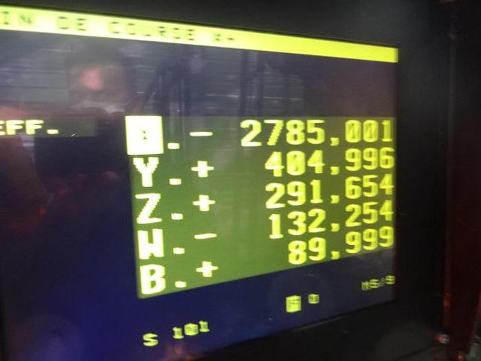 Utilisé Aléseuse à table croisée marque UNION WMW type BFT 130NC