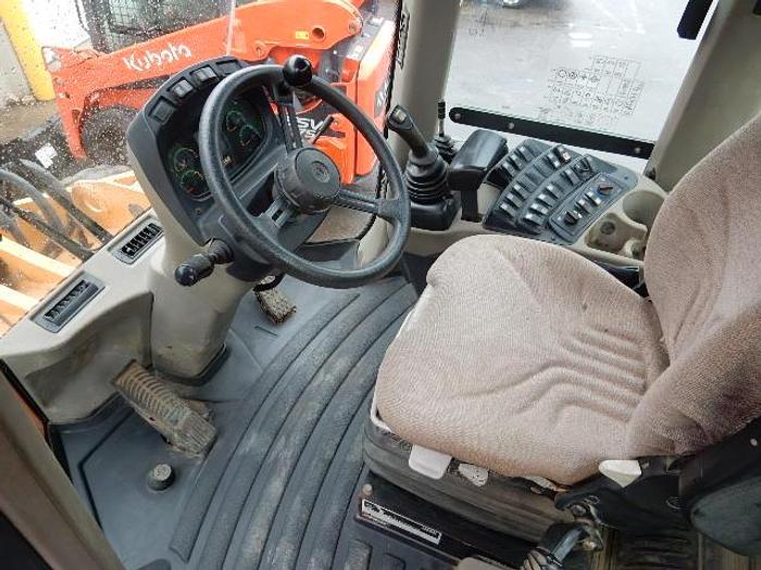 Used 2013 CASE 621-F