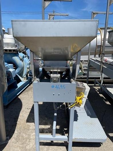 Used Stainless Steel Picking -Sorting Vibratory Table