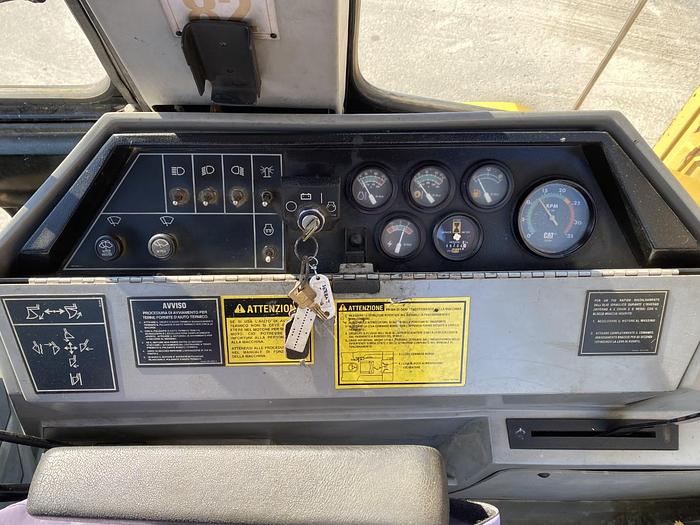 Usato 1994 CATERPILLAR 438B