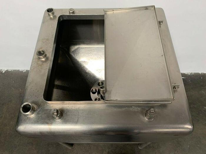 Used Likwifier - 150 Gallon Stainless Steel Liquefier w/ bottom mounted 15 HP motor