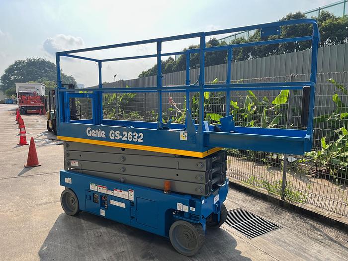 Used 2015 Genie GS2632
