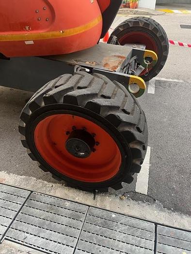 Used 2012 JLG 600 AJ