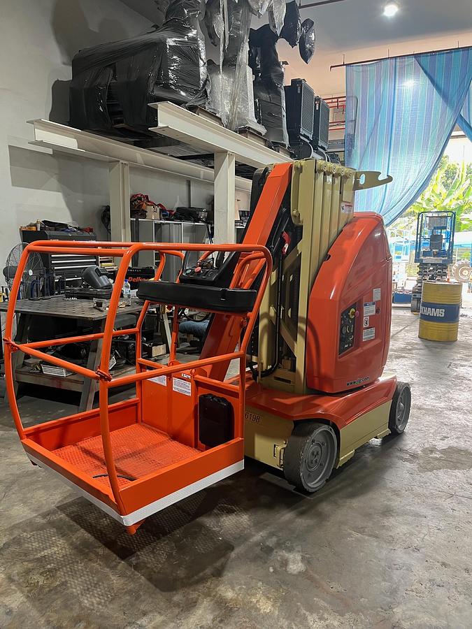 Used 2012 JLG Toucan 10 E
