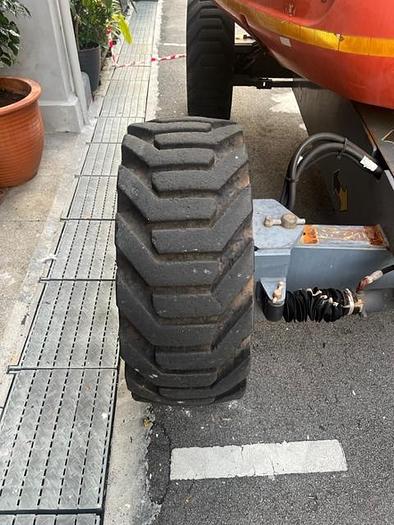 Used 2012 JLG 600 AJ