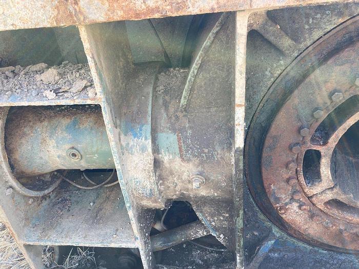 Used Skytop Brewster 20 X 44 Rotary TableIdeco 20" X 54" Rotary Table