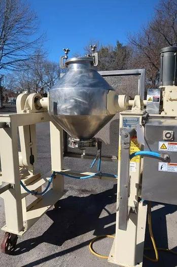 Used 3 CU. FT. GEMCO DOUBLE CONE BLENDER S/S - LIQUID/SOLIDS BAR