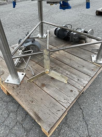 Used Reactor, 740 Gallon, 316L Stainless Steel, Jacketed, Agitated, T&C Stainless #S744626