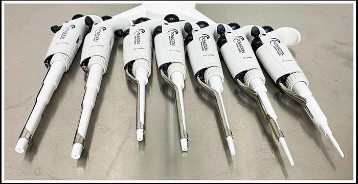 Used 7x Poseidon Single Channel Pipette SET + Stand w WARRANTY