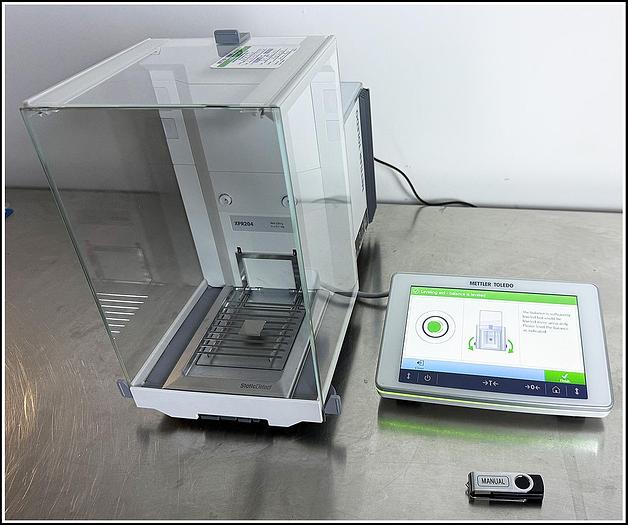 Used Mettler Toledo XPR204 220g x 0.1 mg Analytical Balance w WARRANTY