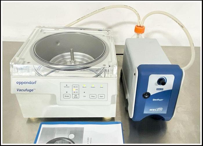 Used Eppendorf Vacufuge 5301 Concentrator w Pump & WARRANTY