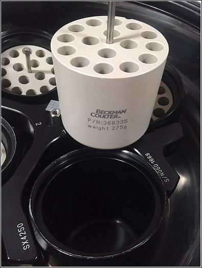 Used Beckman X-22 Centrifuge w SX4250 Swing Bucket Rotor w WARRANTY