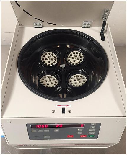 Used Beckman X-22 Centrifuge w SX4250 Swing Bucket Rotor w WARRANTY