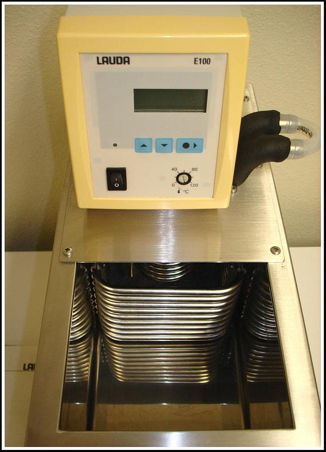 Used Lauda Refrigerated Circulator Chiller Water Bath E100 w WARRANTY