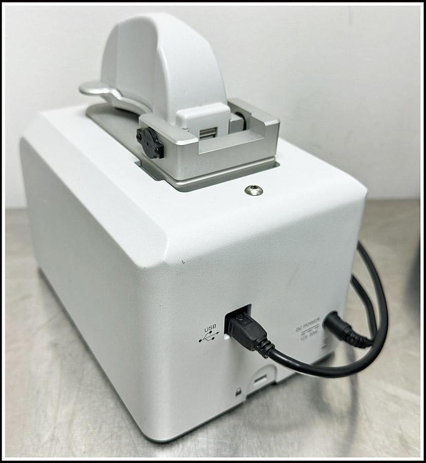 Used NanoDrop 2000 Spectrophotometer COMPLETE w WARRANTY