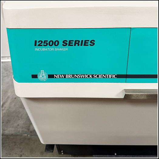 Used Eppendorf New Brunswick Incubator Shaker I2500 w WARRANTY