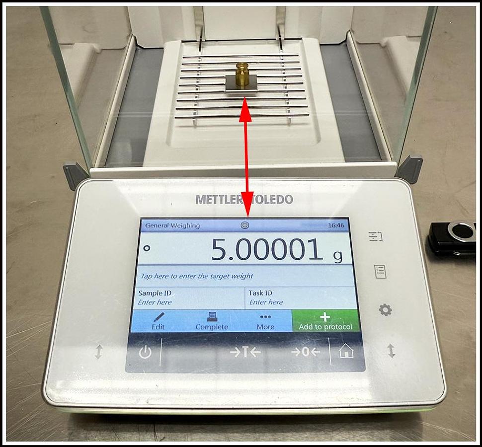 Used Mettler Toledo XSR 220x0.01mg Analytical Balance w WARRANTY
