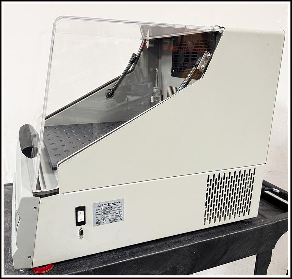 Used New Brunswick Incubator Shaker Excella E24R Refrigerated w WARRANTY