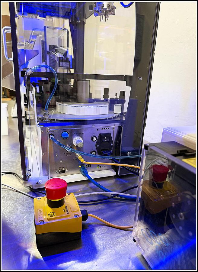 Used Scinomix Sci-Print VX2 Tube Labeling & Handling System w WARRANTY