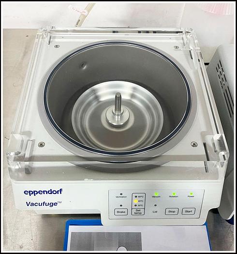 Used Eppendorf Vacufuge 5301 Concentrator w Pump & WARRANTY