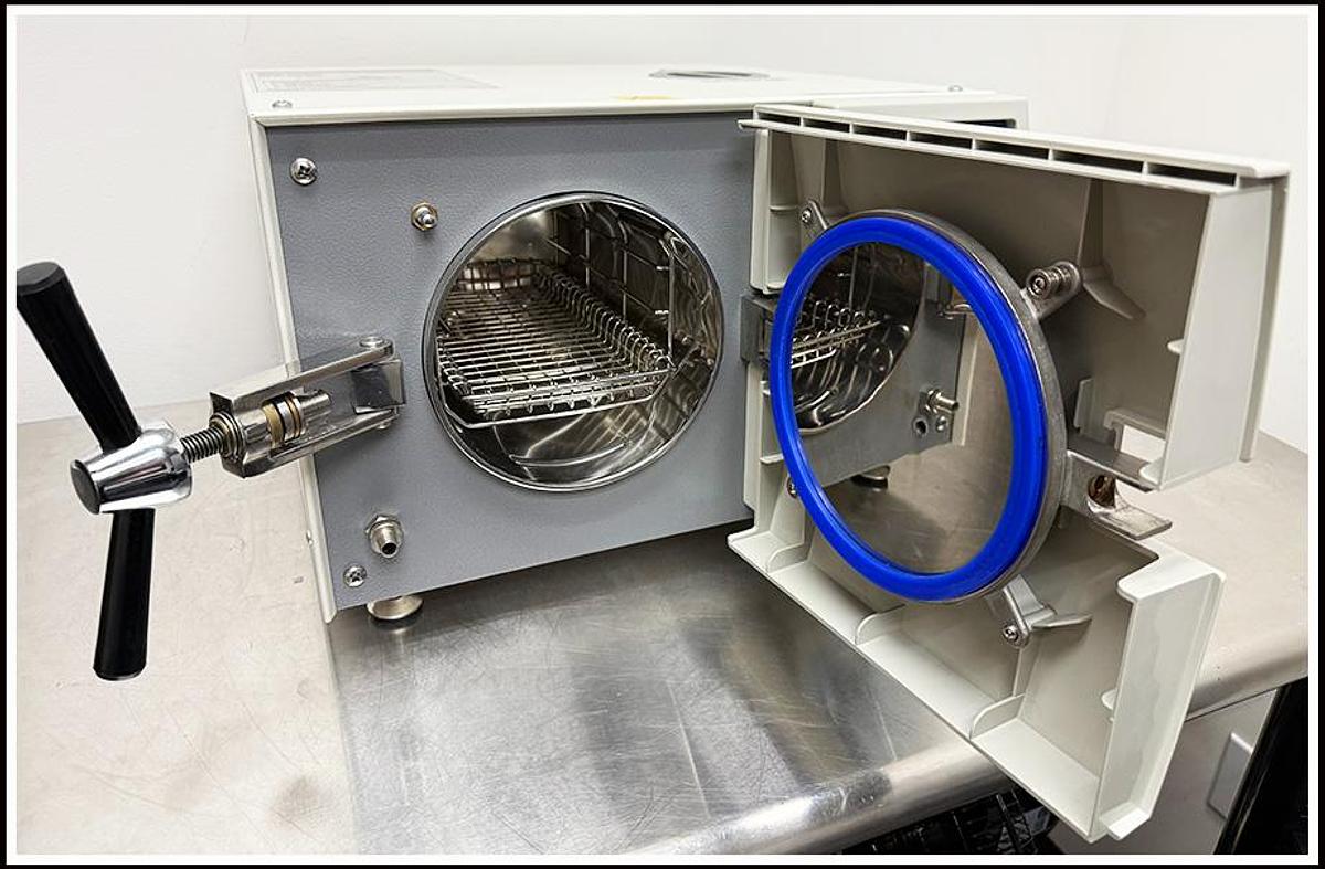 Used Tuttnauer ValueKlave Tabletop Autoclave w WARRANTY