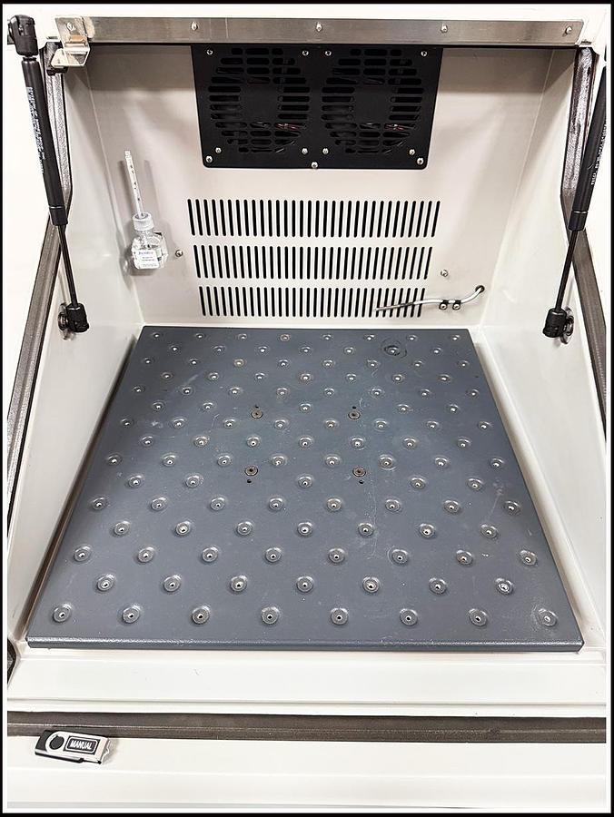 Used New Brunswick Incubator Shaker Excella E24R Refrigerated w WARRANTY