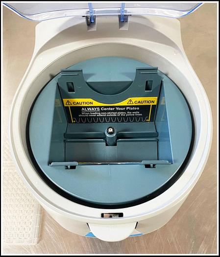 Used BenchMark Microplate Centrifuge Platefuge Microcentrifuge C2000 w WARRANTY