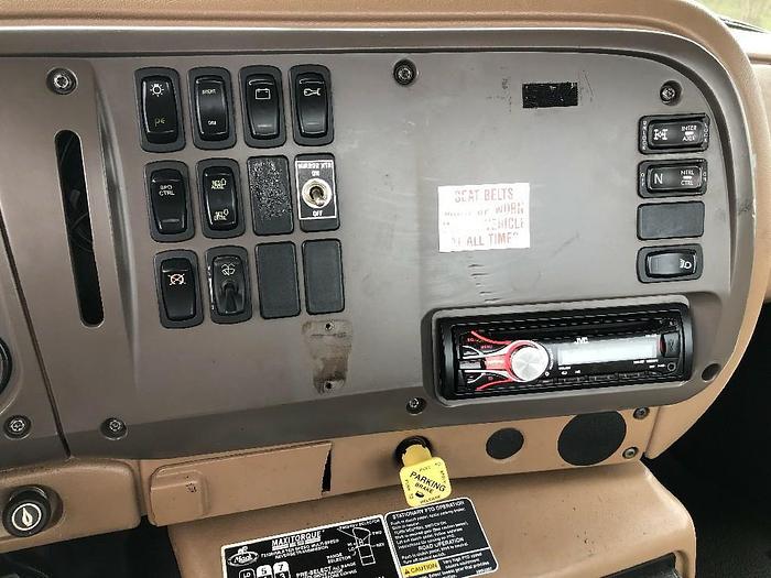 Used 2007 Mack CV713