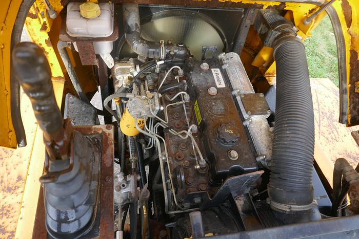 Used 2002 THWAITES 6 TONNE