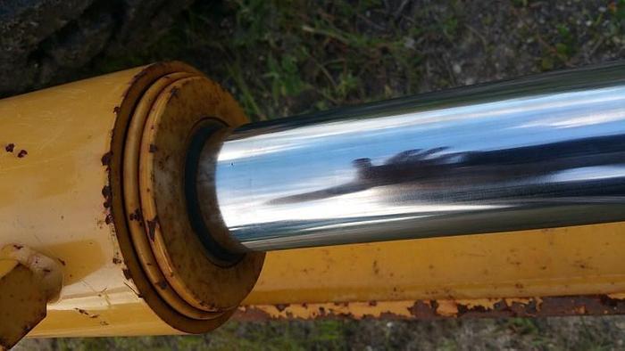 Used 2008 DEERE 710J